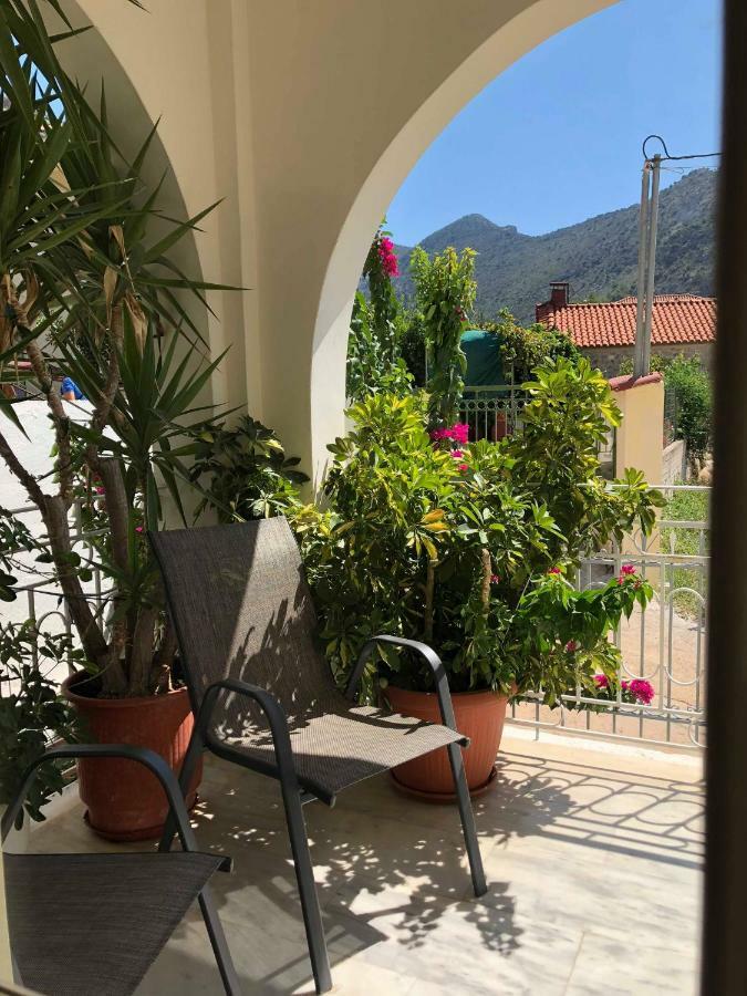 Leonidio Climb2red home Exterior foto